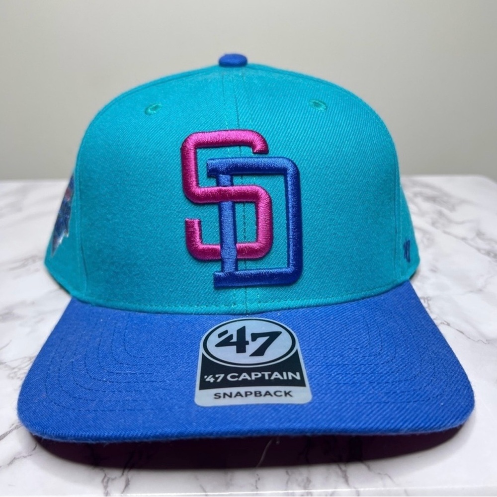 ‘47 Brand San Diego Padres Snapback MLB Genuinely Merchandise Teal and Pink OSFA